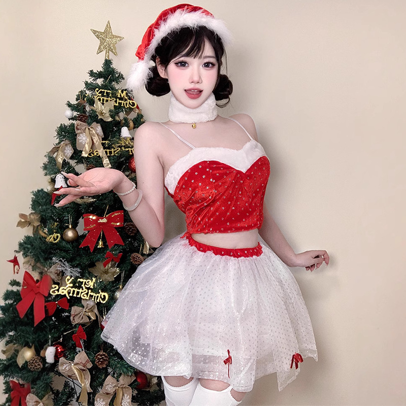 Nouveau costume de Noël pour des performances sur scène. Une forme rouge - Ensemble d\'uniformes de robe en dentelle adapté à la fois pour Noël et le Nouvel An108 Prix:$89,99